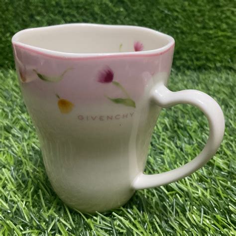 Givenchy Pair of Yamaka Porcelain Teacups 